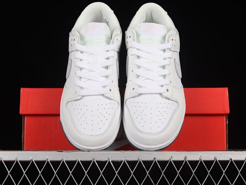All categories Nk SB Dunk series Nk SB Dunk Low low-top sneakers Nk SB Dunk Low white green SB low-top sports and leisure sneakers FD9911-101